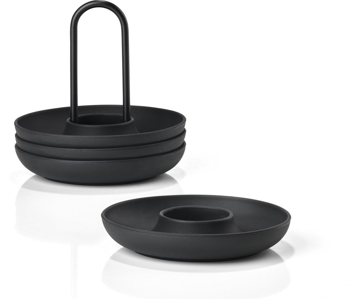 Zone Denmark eierdopje singles met houder dia. 11,2 x 9,5 cm 4 st. black