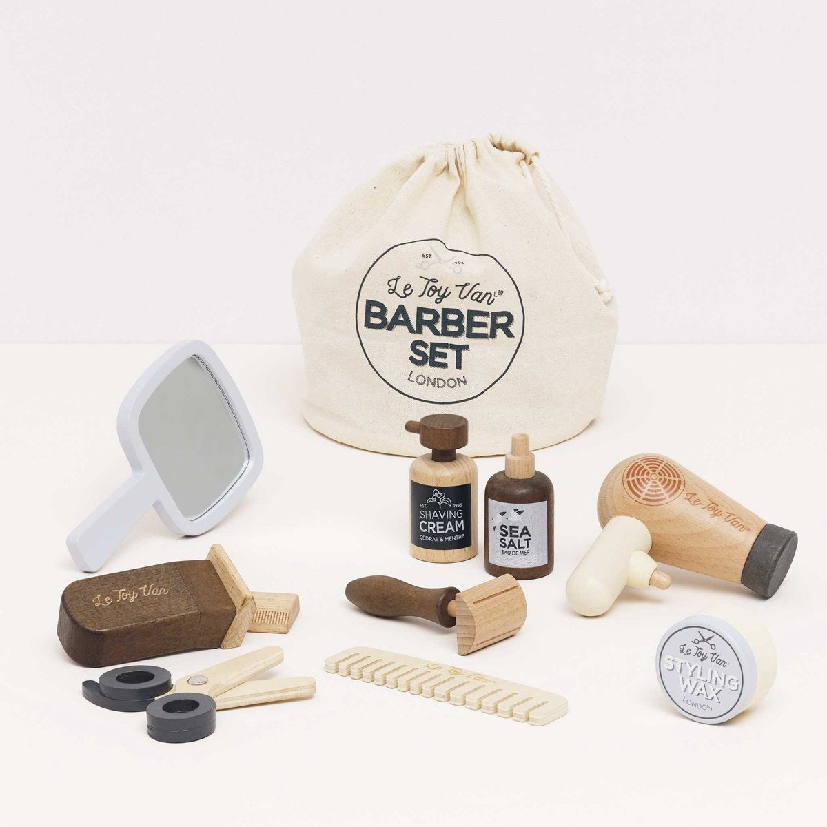 Le Toy Van houten kappersset - speelgoed kapper en barbier fsc 100%.