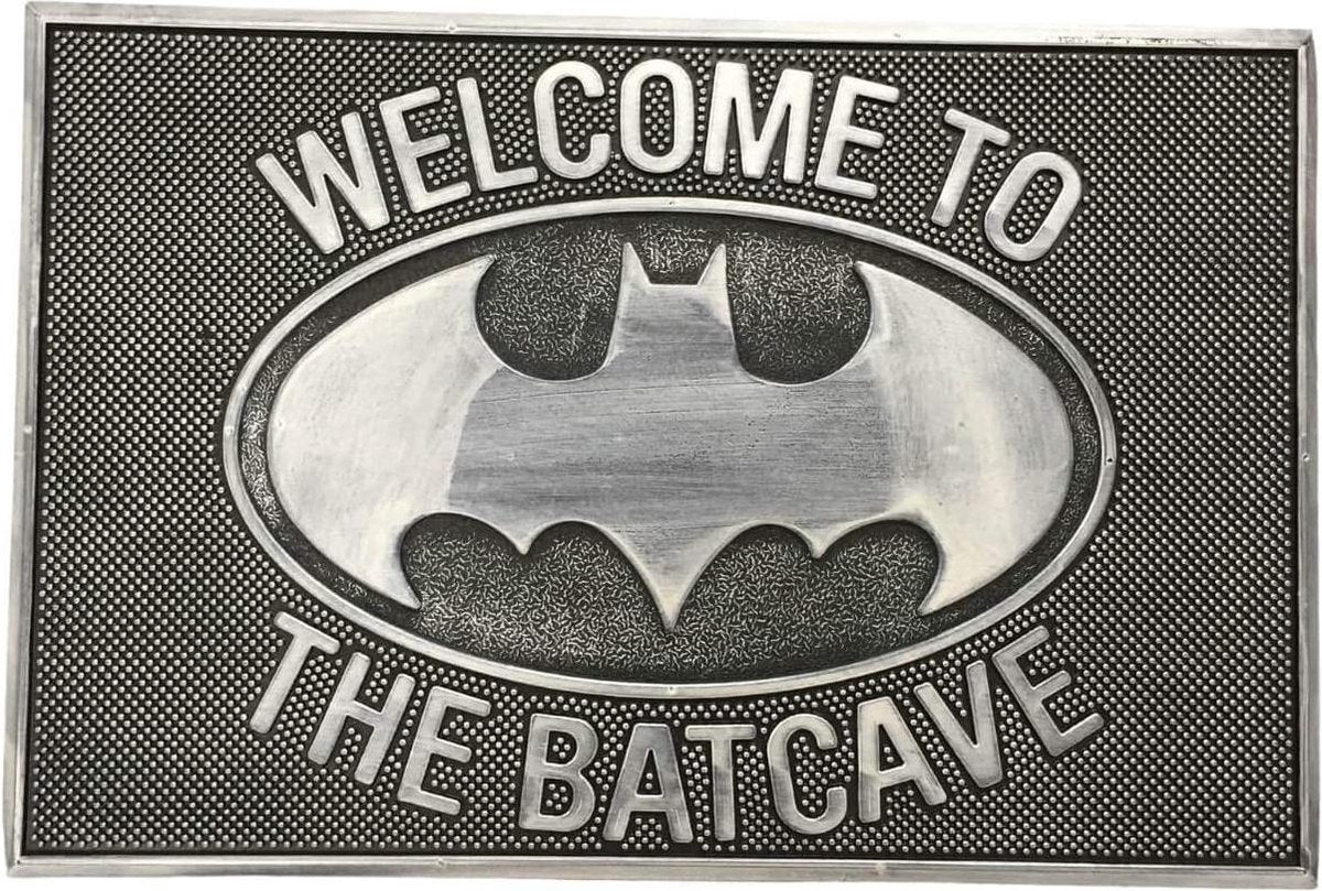 Batman enter the batcave unisex deurmat - zwart grijs - standard