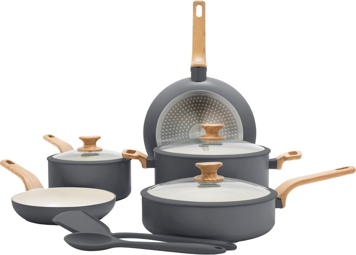 GreenPan essence pannenset 10-delig - 18 20 24 26cm - pfas-vrije antikleeflaag - pannenset inductie - keramische pan - ovenbestendig tot 160°c - houteffect handgrepen - koudgrepen - met glazen deksel - grijs