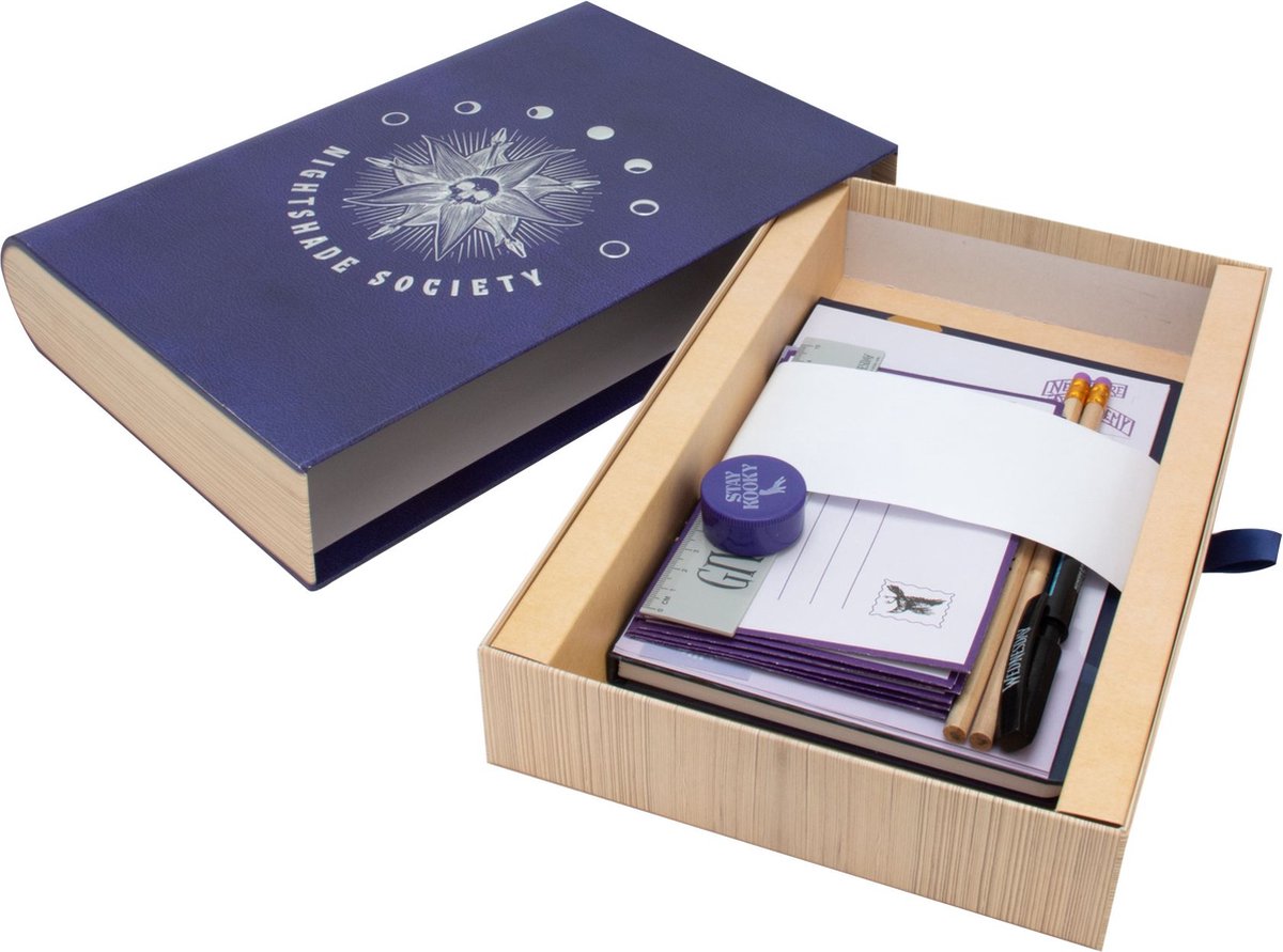Mad Monkey Wednesday - schrijfwarenset - boek box