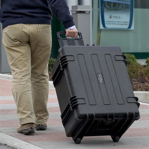 Explorer Cases 5833 koffer zwart met plukschuim