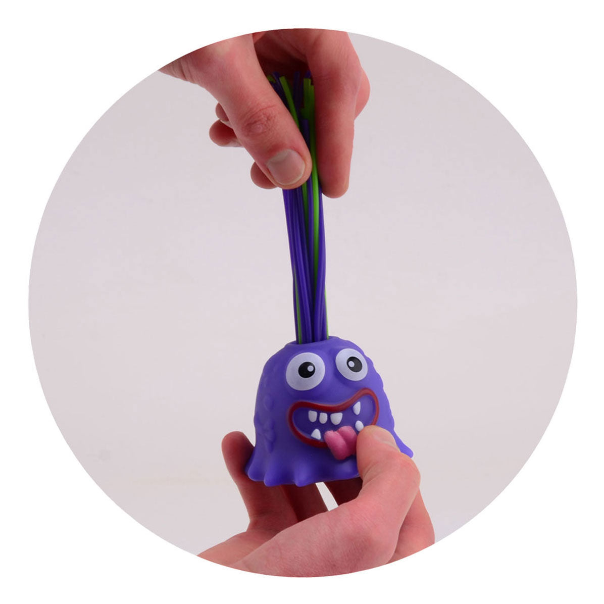 Johntoy Haren trekken schreeuwend monster