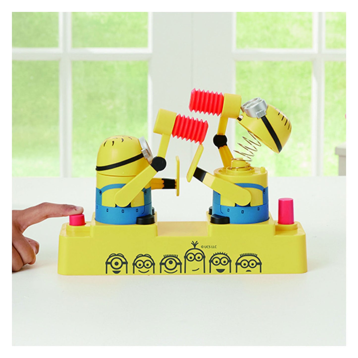 EPOCH Minions hammer pop spel