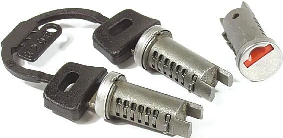 SPEC-X schlosssatz locks set (3 cylinders) piaggio