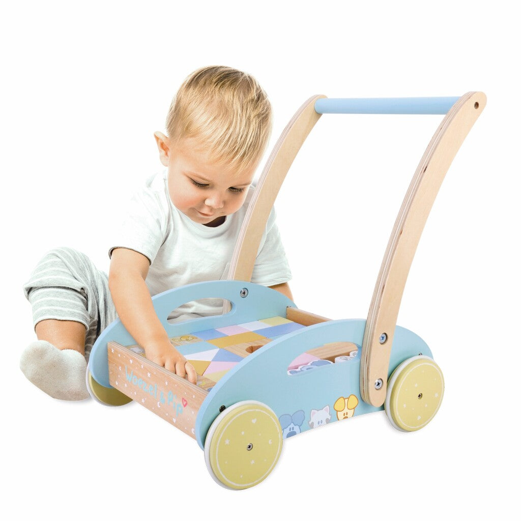 Rubo Toys Woezel en pip houten blokkenkar 27x35x36 cm