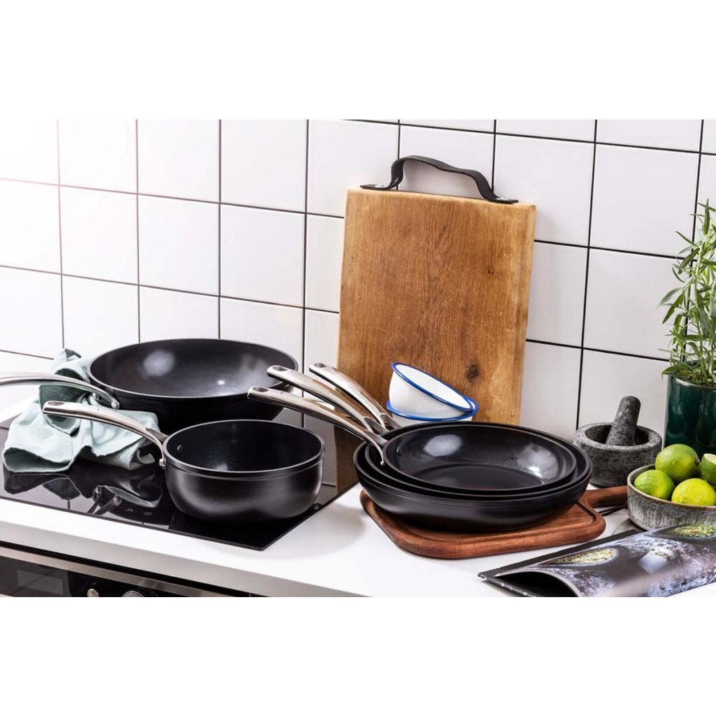 BK superior ceramic koekenpan 30 cm zwart