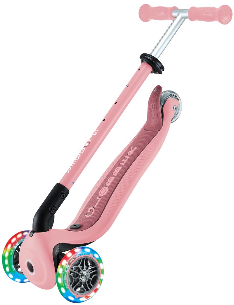 Globber Meegroeistep - go up active lights pastel pink - roze - lichtgevende wielen - met duwstang - in hoogte verstelbaar - vanaf 15 maanden tot 9 jaar