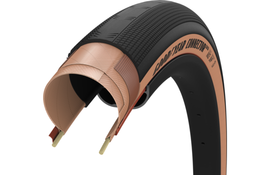 Goodyear xplr inter folding tire