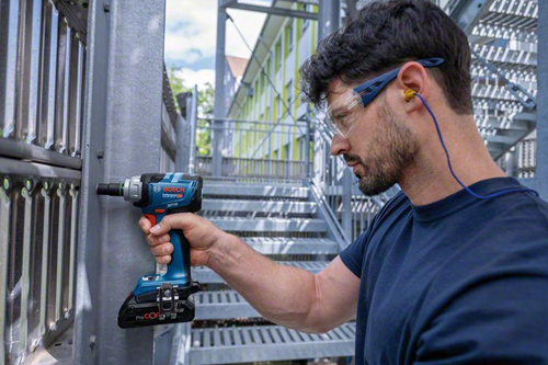 Bosch Blauw Bosch professional gds 18v-330 hc accu slagmoersleutel 330nm 1 2 frictiering 18v basic body - 06019l5000