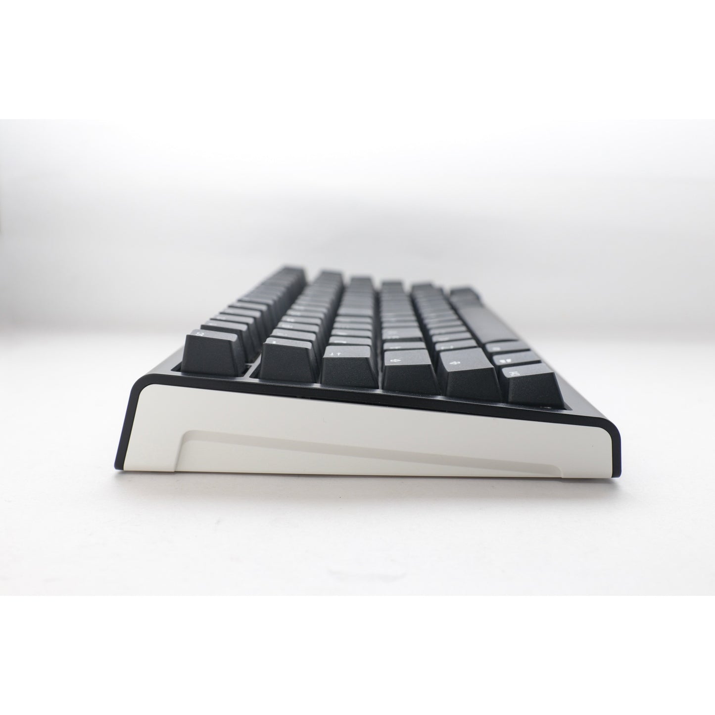 Ducky projectd tinker 75 met qmk via rgb mechanisch toetsenbord (zwart, us lay-out (qwerty), cherry mx red, 75%, rgb leds, double-shot pbt, hot-swappable, gasket mount)