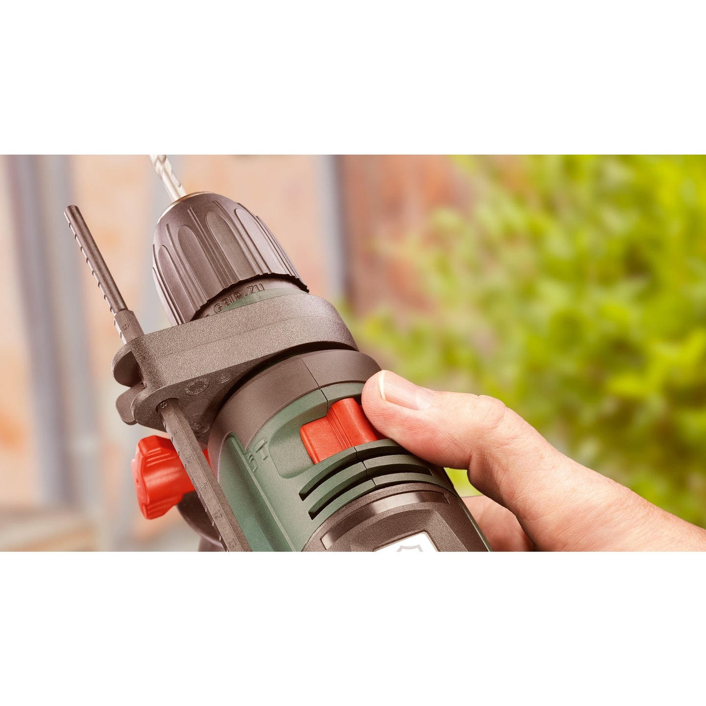 Bosch easyimpact 600 klopboormachine (groen zwart, koffer inbegrepen)
