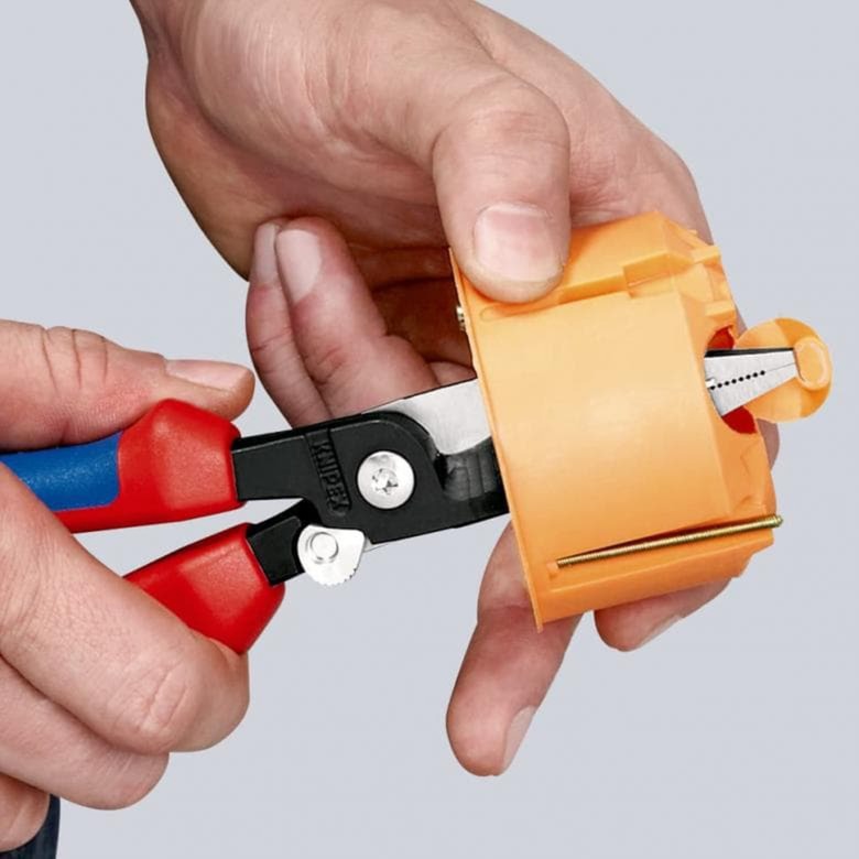KNIPEX elektro-installatietang 13 82 200 (rood blauw, slank ontwerp, geschroefde verbinding)