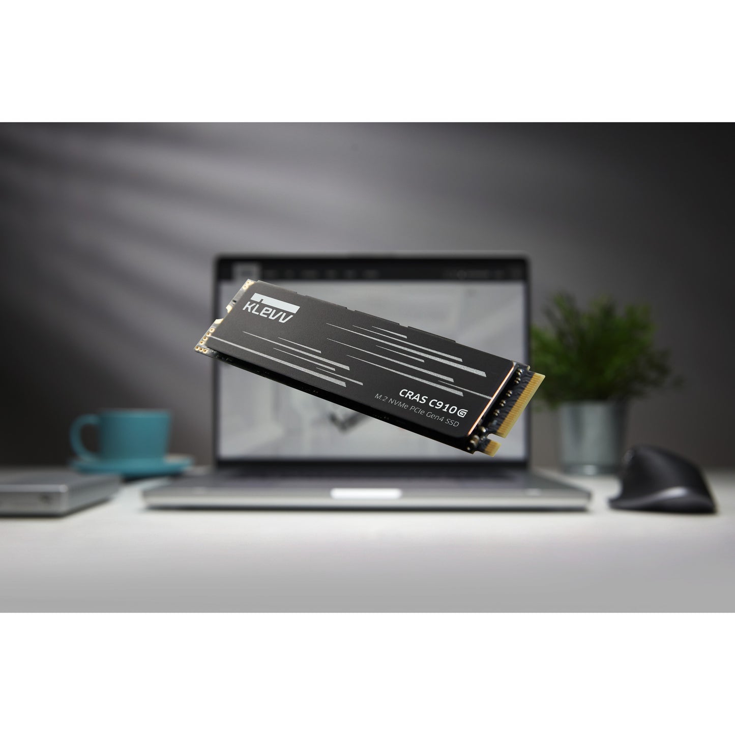KLEVV cras c910g 4 tb ssd (zwart, k04tbm2sp0-10g, pcie gen 4.0 x4, nvme 2.0)