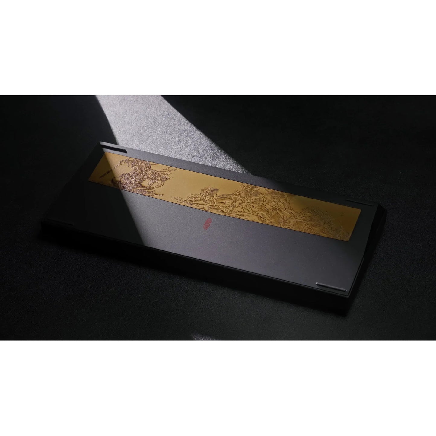 Keychron black myth wukong wireless mechanical keyboard deluxe edition (zwart, us lay-out (qwerty), ttc gold pink, 75%, rgb leds, non-shine-through pbt, hot swap, usb-c | 2.4 ghz | bluetooth 5.1)