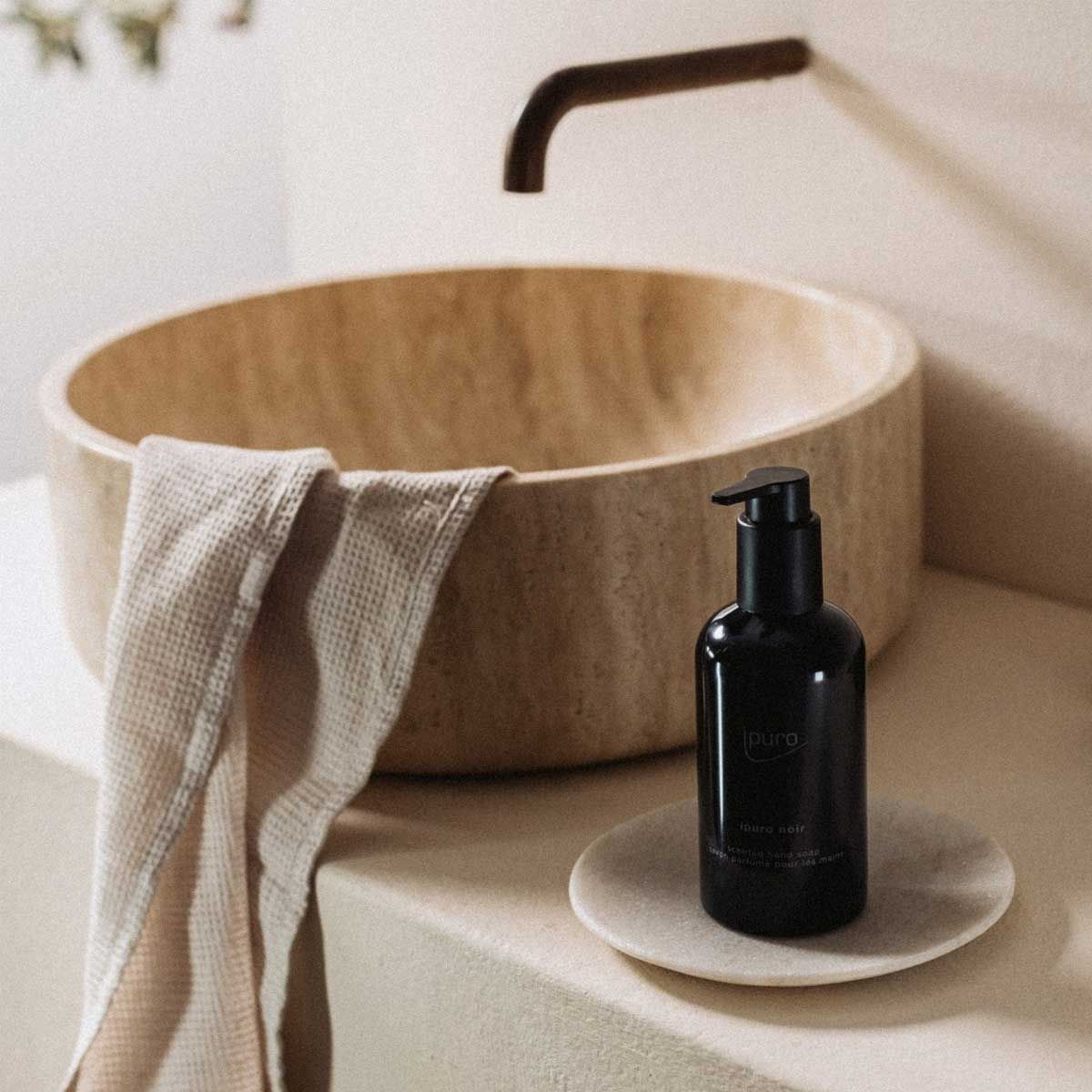 IPuro scented hand soap noir 250ml