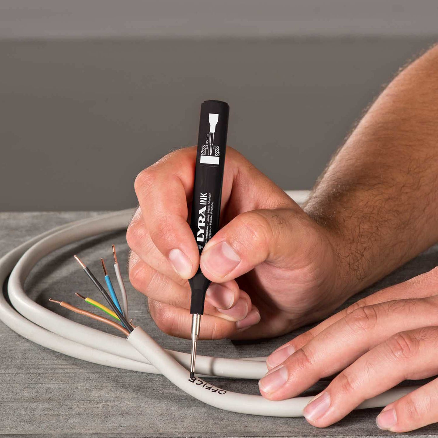 Lyra Producten diepmarker merkstift zwart