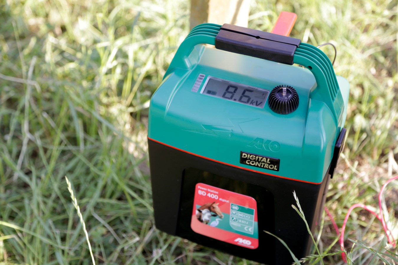 AKO Producten power station bd 400 digital batterijapparaat 9v