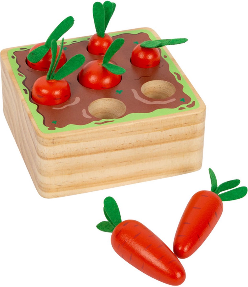 Small Foot - houten wortel vormenstoof, 8dlg.