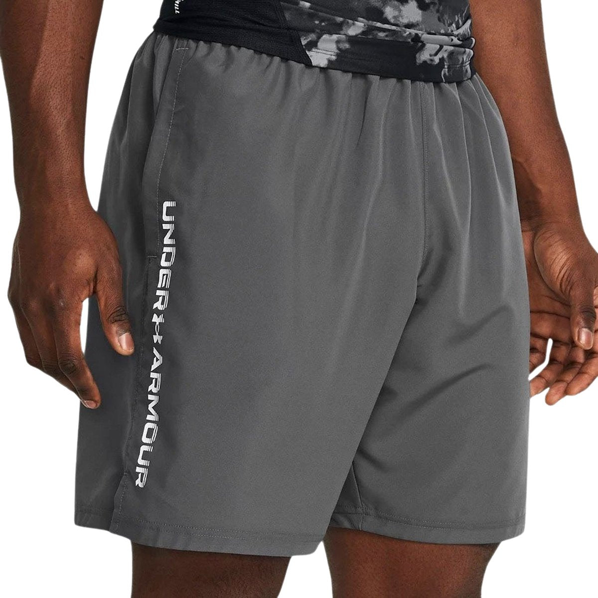 Under Armour ua tech woven wordmark short heren sportbroek - grijs - wit
