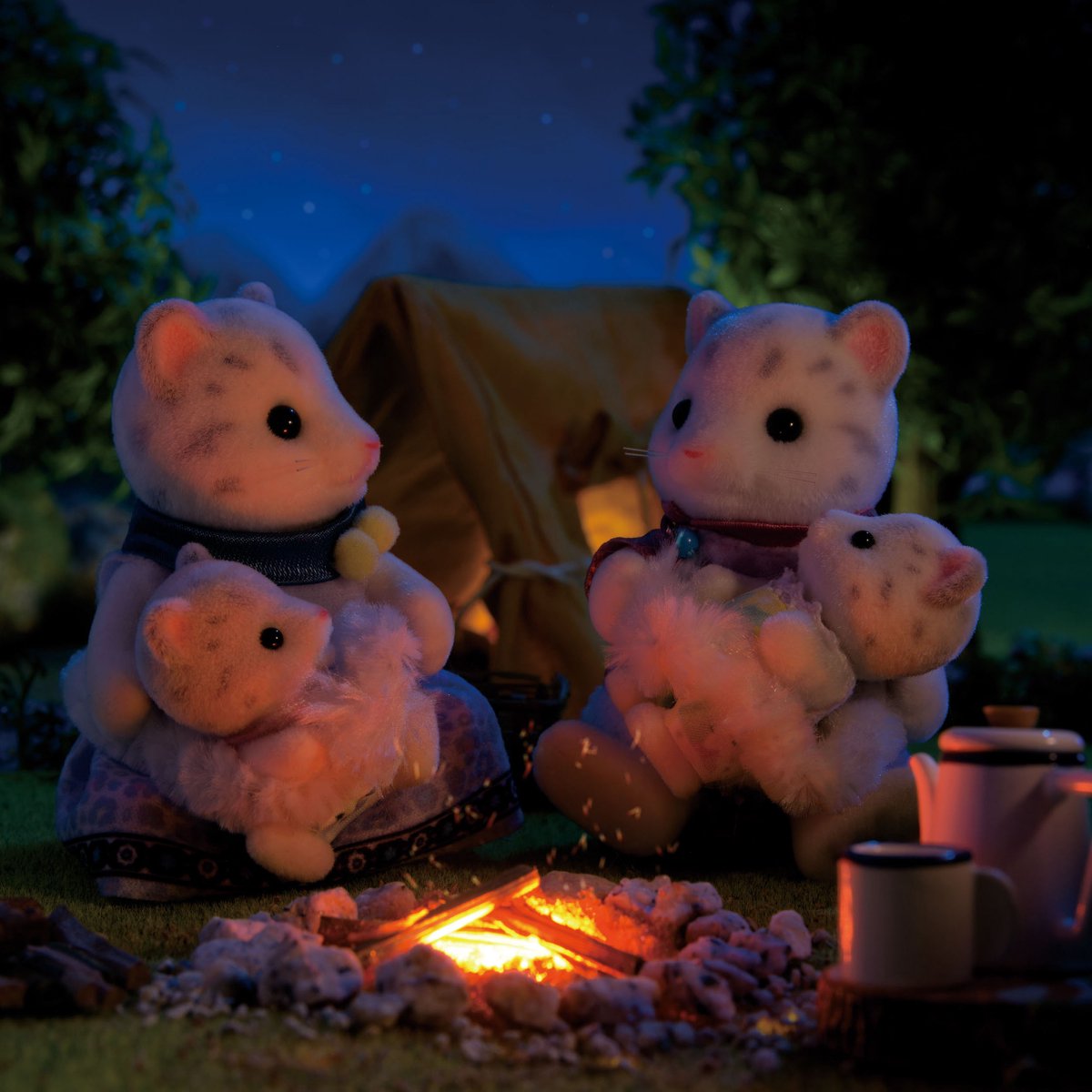 Sylvanian Families sneeuwluipaard familie - 4 fluweelzachte figuren - 5814