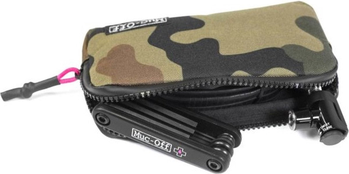 Muc-Off essentials case camo