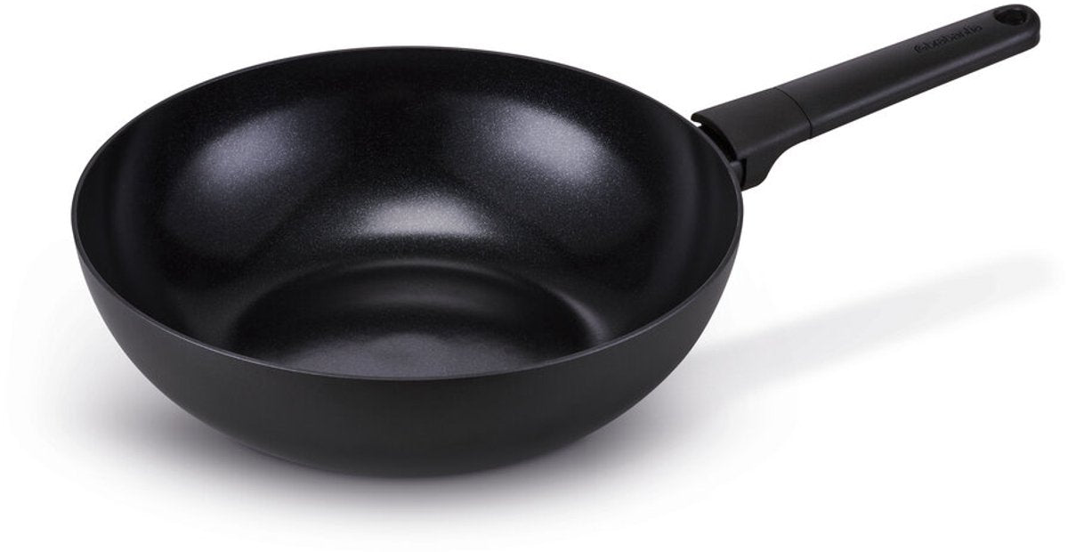 Brabantia vanta wokpan ø 30cm – 100% pfas vrij – keramische antiaanbaklaag titanium versterkt - inductie koekenpan – zwart