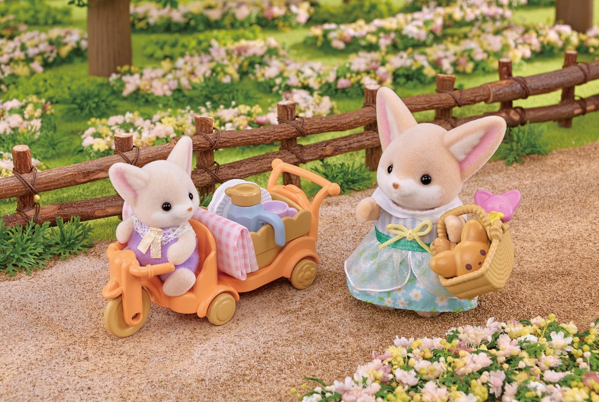 Sylvanian Families 5698 picknick set woestijn vos zus baby- speelset- 2 speelfiguren