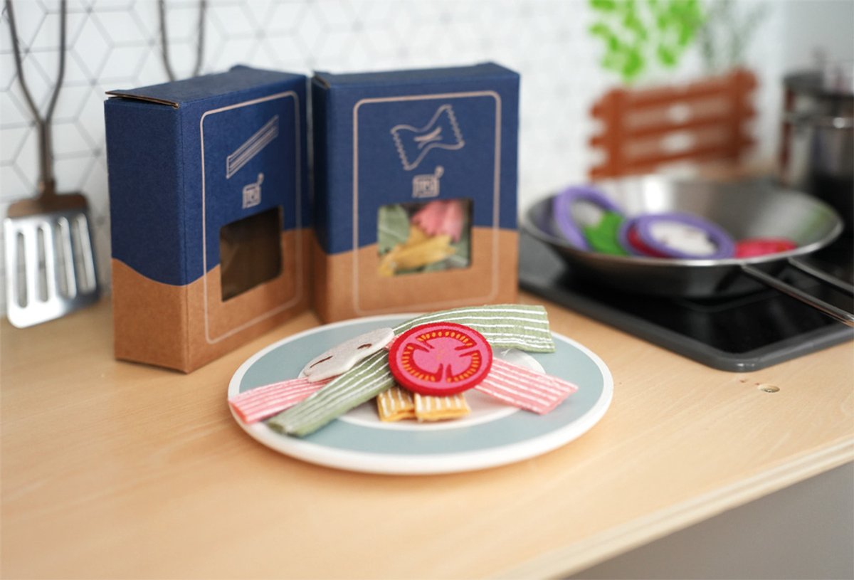 Small Foot - houten speeleten pasta chef set, 19dlg.