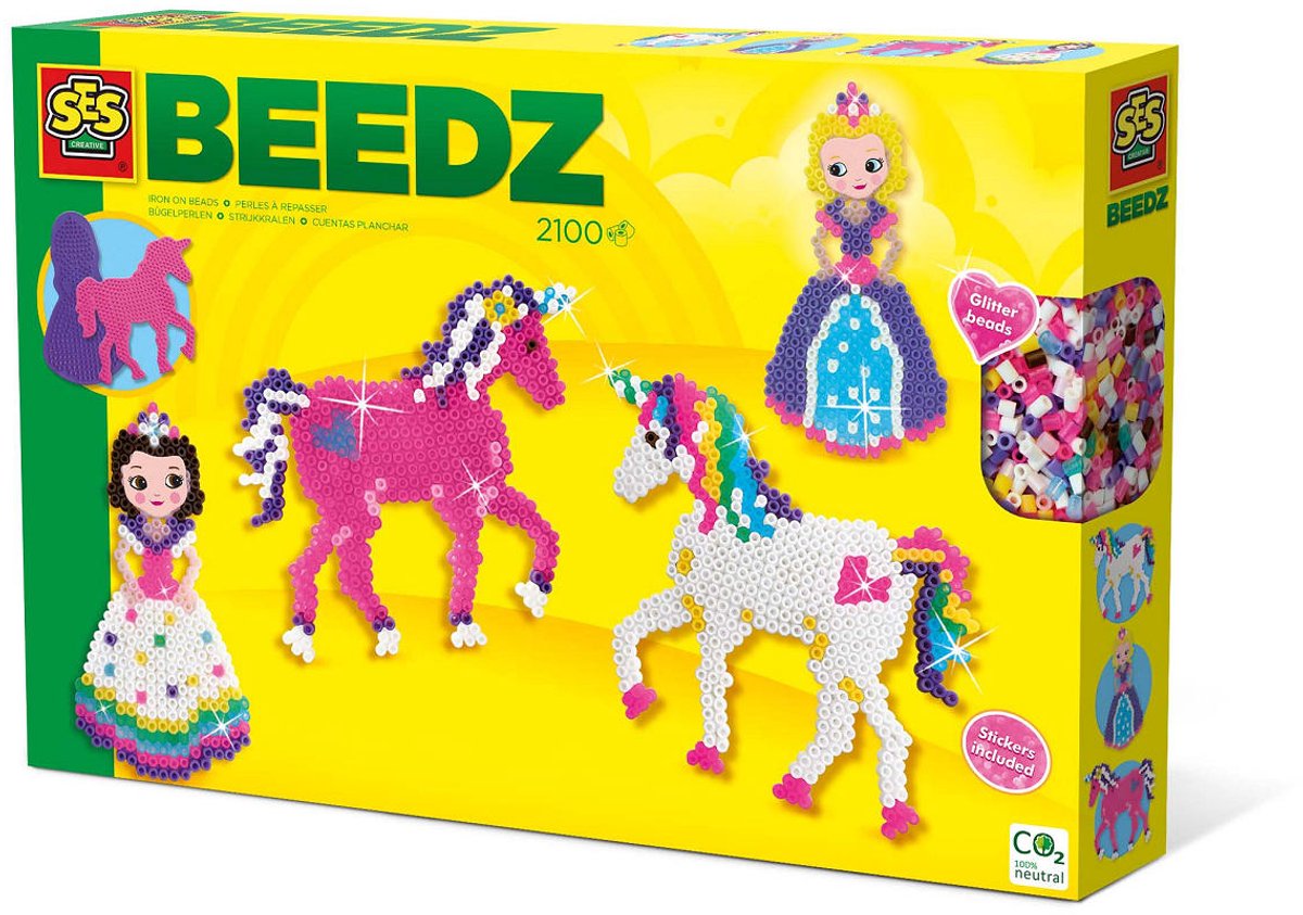 SES Creative - beedz - unicorns en prinsessen - 2100 strijkkralen met grondplaten en strijkvellen - vanaf 5 jaar