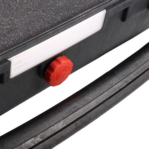 Explorer Cases red line 13513 geweer koffer met plukschuim