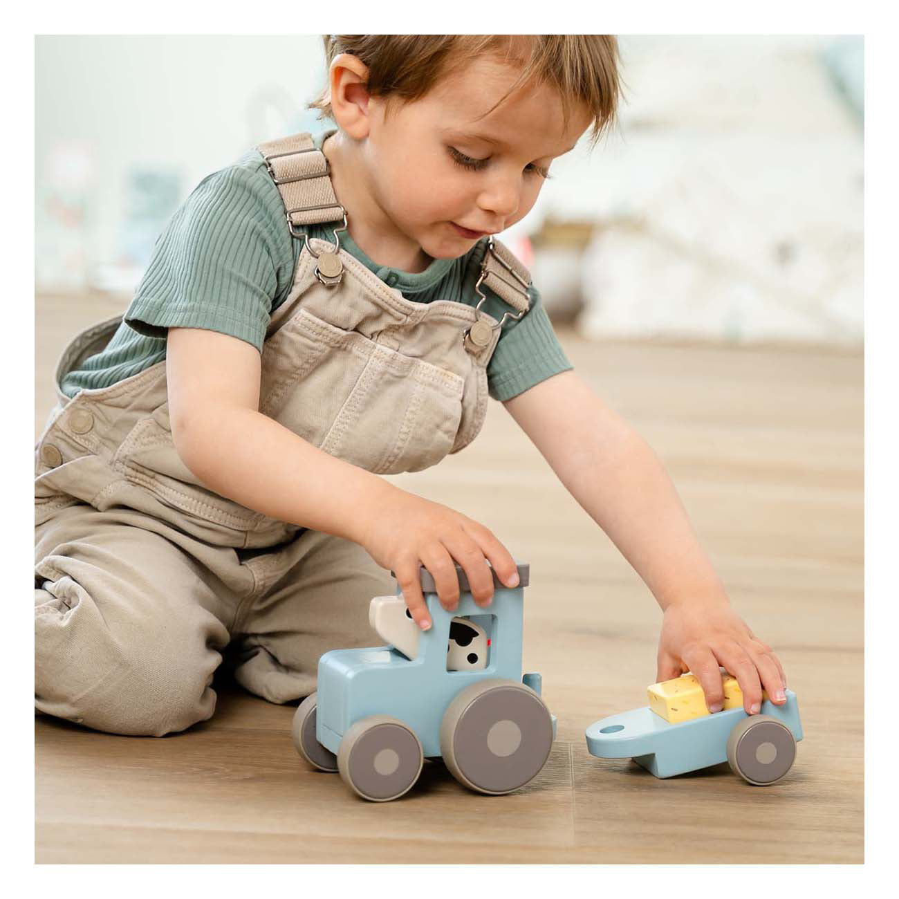 Done By Deer tiny farm houten tractor dotti blauw