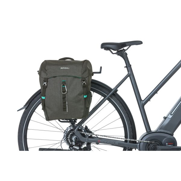 BASIL Enkele tas discovery 365d m mik 9l 12 x 25 x 33 cm - zwart