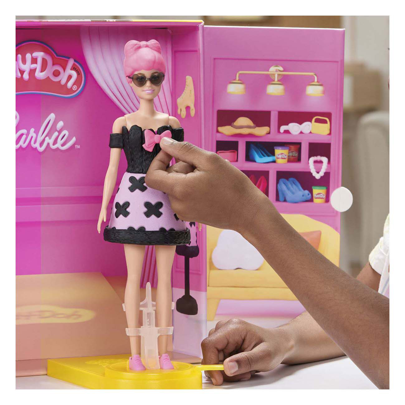 Play-Doh barbie designer fashion show - 6 kleipotjes