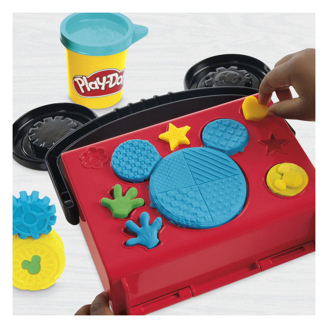 Play-Doh disney junior garage on the go speelset - 3 kleipotjes