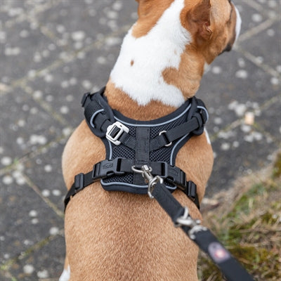 Trixie hondentuig premium flexmesh brede borst zwart