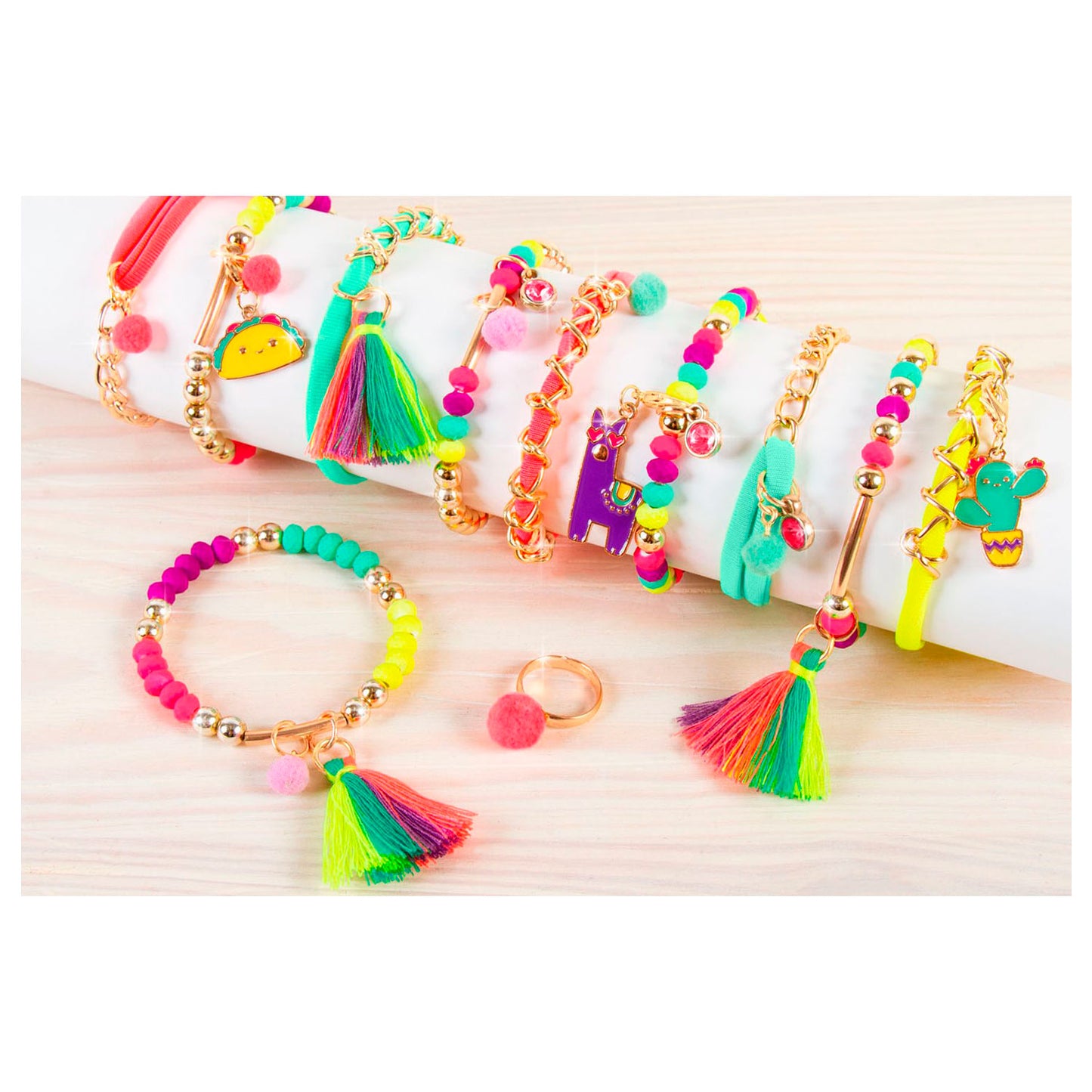 Spectron Make it real - neon armbandjes bedeltjes