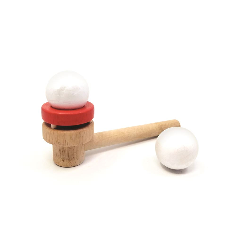 Floatingbal spel. Drijvend balspel. 6+