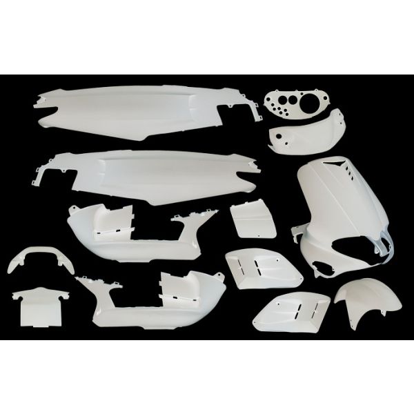 Edge Plaatset 15-delig voor gilera runner tot bouwjaar 08-2005 - glanzend wit