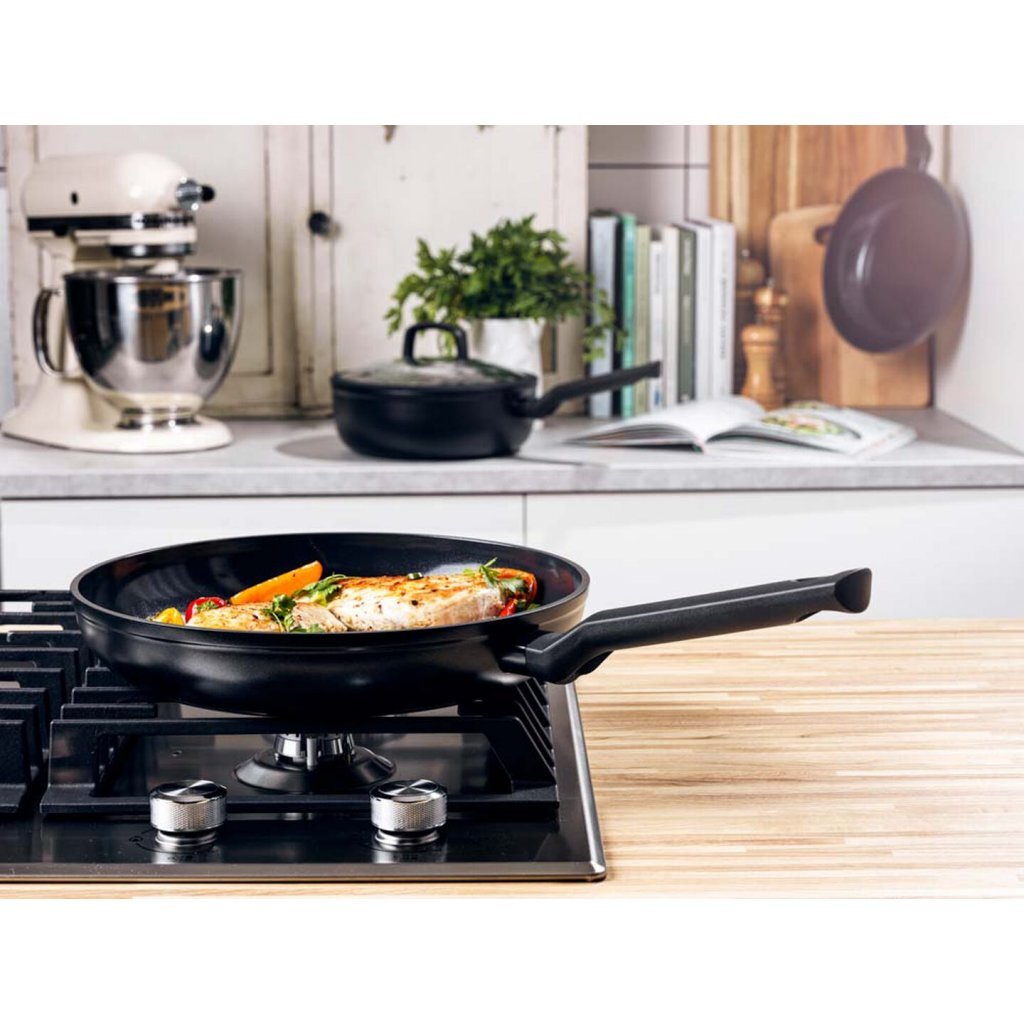 BK easy induction koekenpan 20 cm zwart
