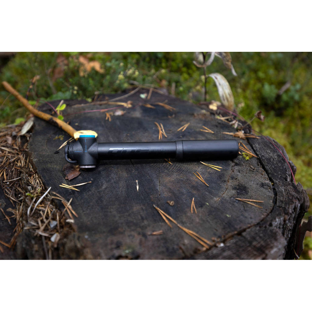 ONE handpomp 90 mini pump black