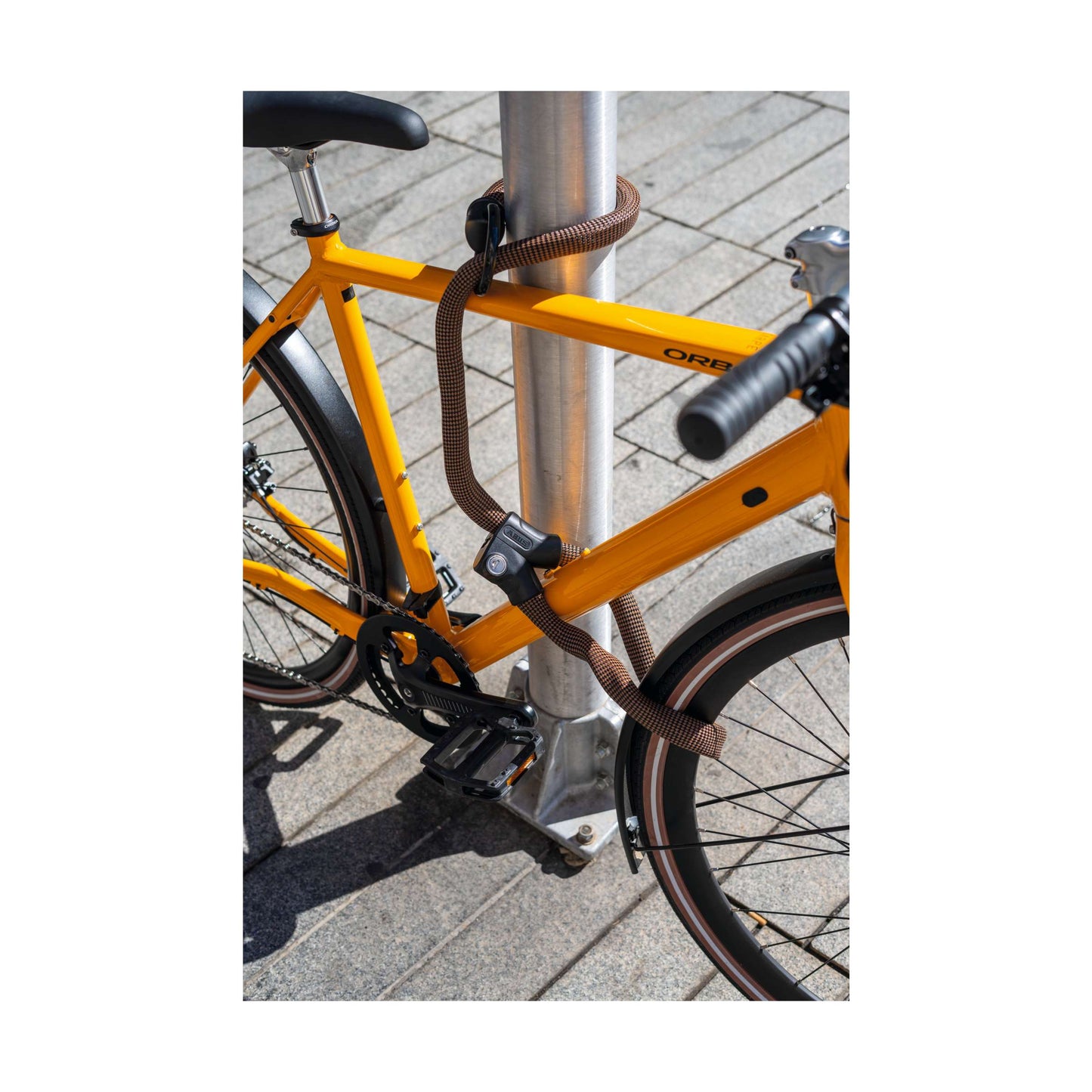 ABUS Fietsslot kettingslot - infinity loop 1806 - security level 6 - oranje - 140 cm - geschikt voor elektrische fietsen en stadsfietsen