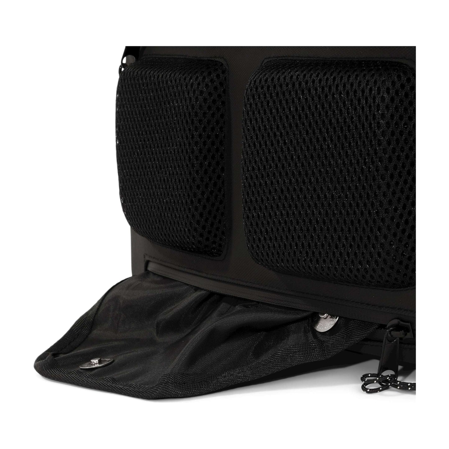 UrbanProof Urban proof cargo backpack rugtas 20l zwart recycled