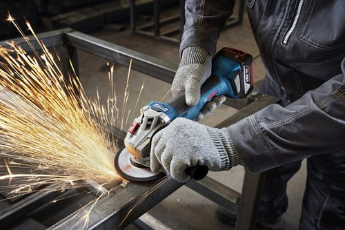 Bosch Blauw gws 18v-8 accu haakse slijper | 125mm | exclusief accu's en lader in l-boxx - 06019n9001