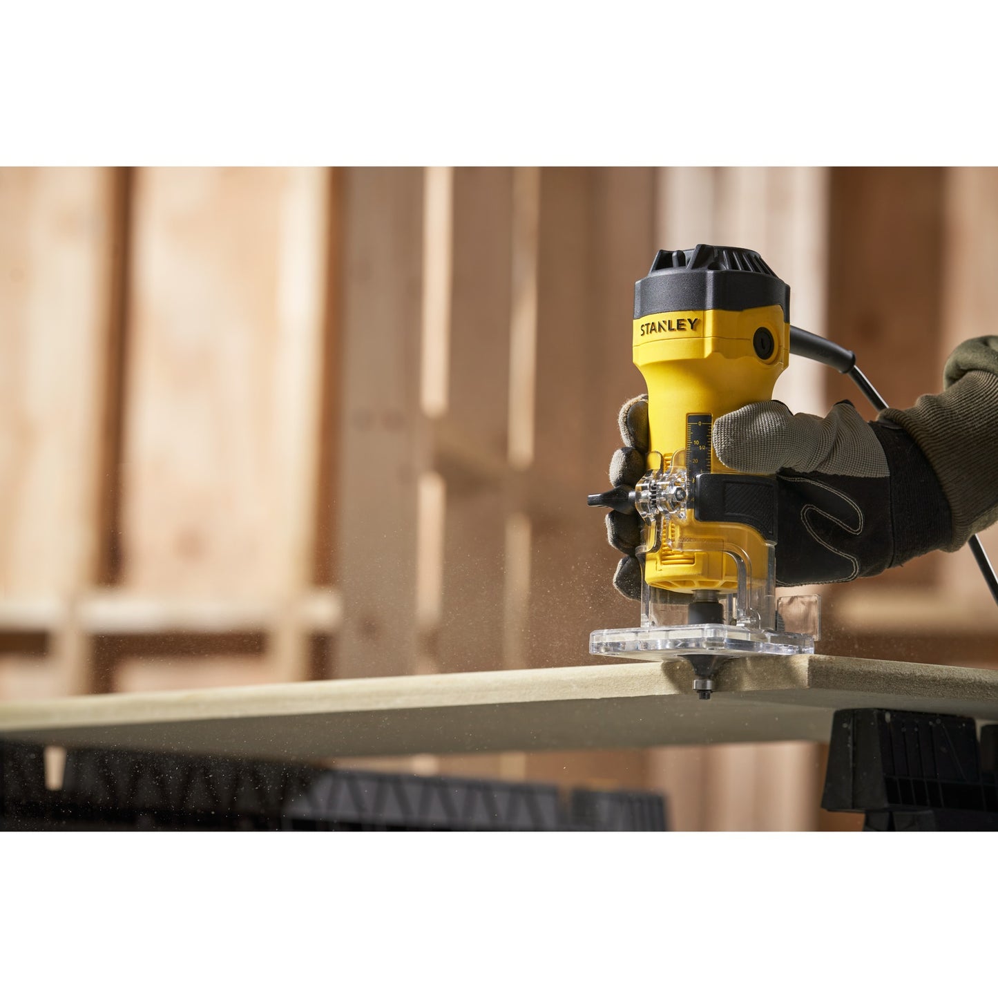 Stanley 550w kantenfrees bovenfrees (geel zwart)