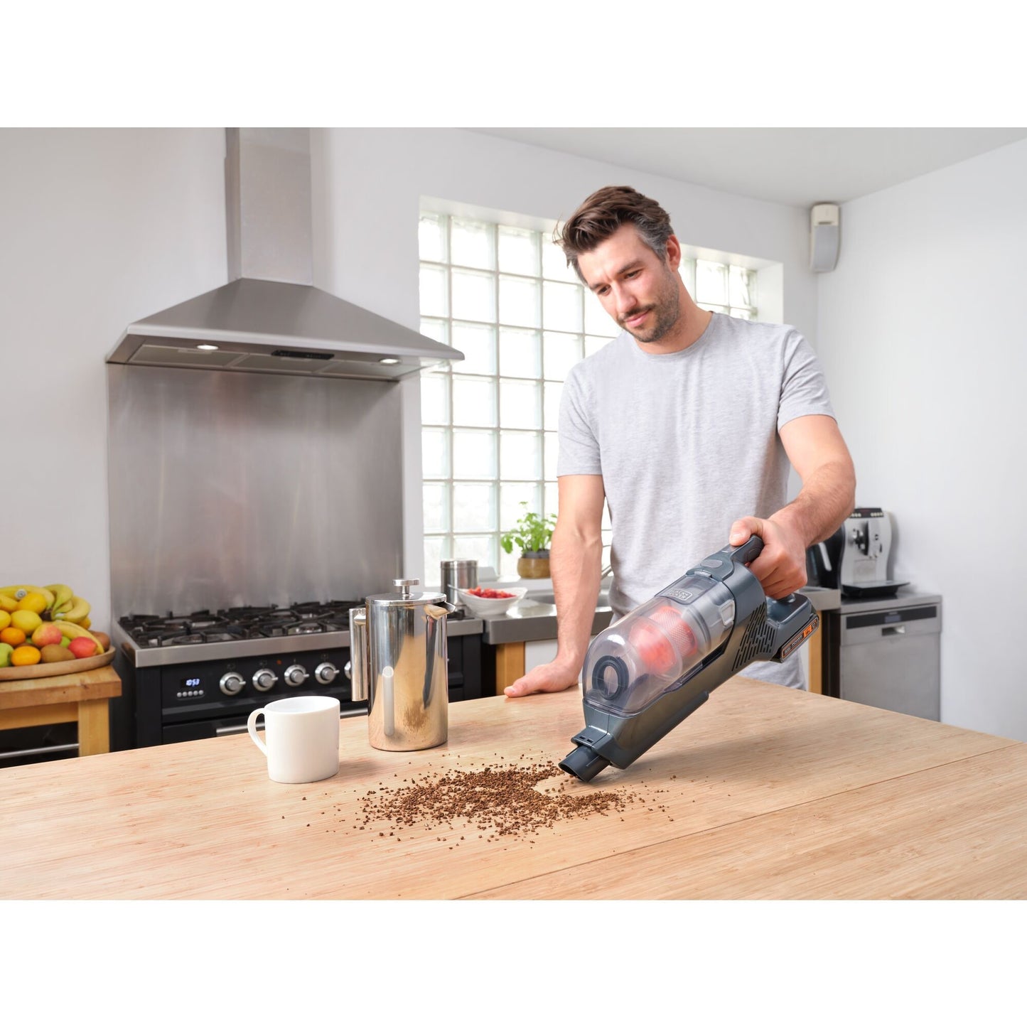 BLACK+DECKER bhfea18d1-qw 18v 2.0ah 2-in-1 steelstofzuiger met verwijderbare accu (18v 2.0ah accu en oplader inbegrepen)