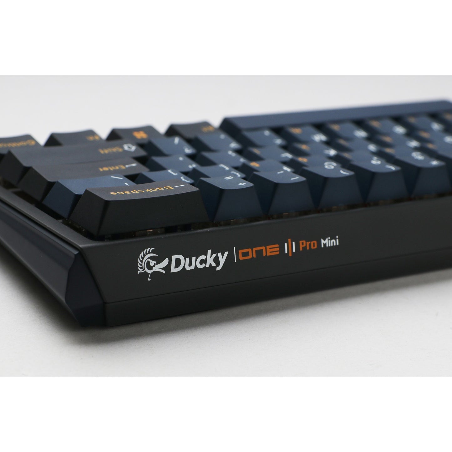 Ducky one 3 pro mini rgb mechanisch gaming toetsenbord (zwart, us lay-out (qwerty), cherry mx2a speed silver, 60%, rgb led, double-shot pbt, quack mechanics, hot swap)