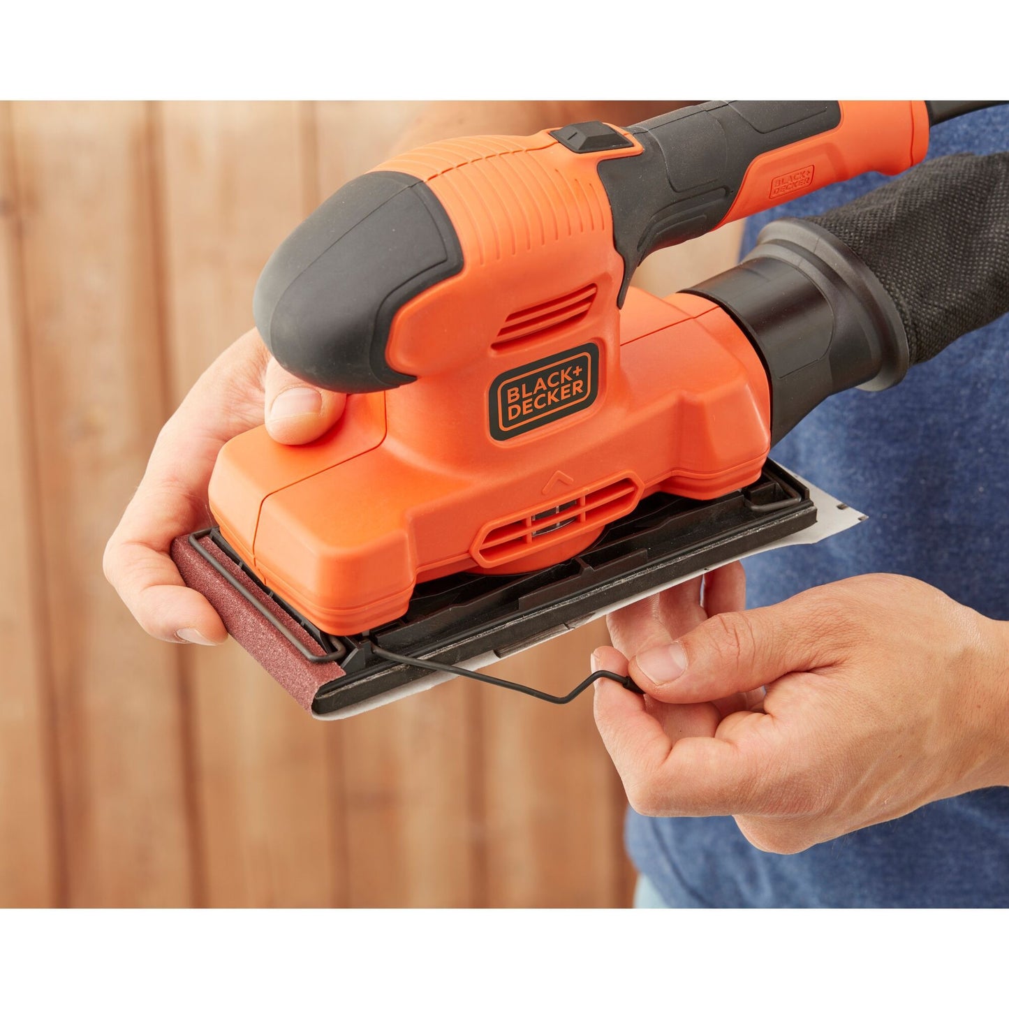 BLACK+DECKER 150w 1 3 vel vlakschuurmachine bew220-qs (oranje zwart)