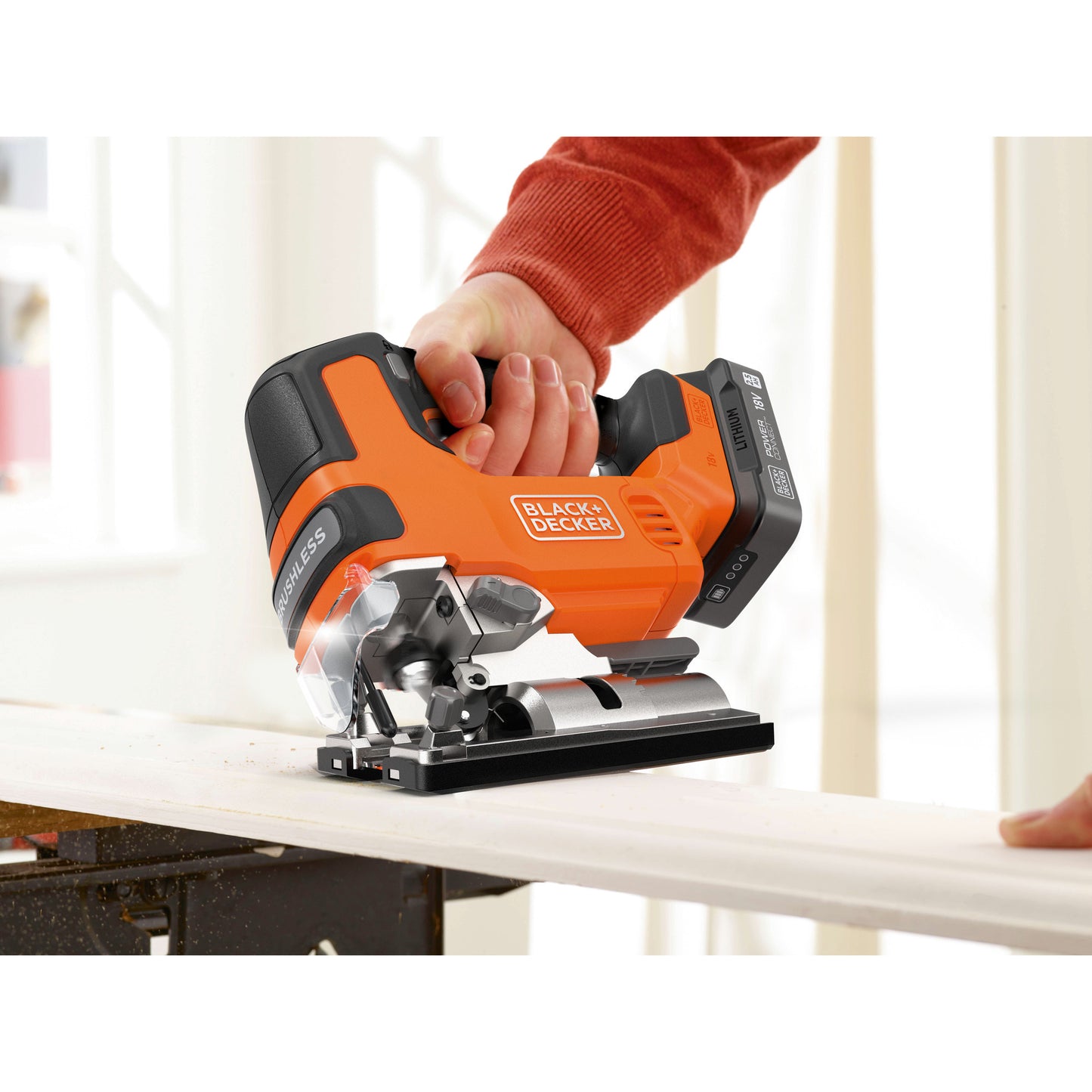 BLACK+DECKER blcjs78n-xj 18v decoupeerzaag (zwart oranje, accu en oplader niet inbegrepen)