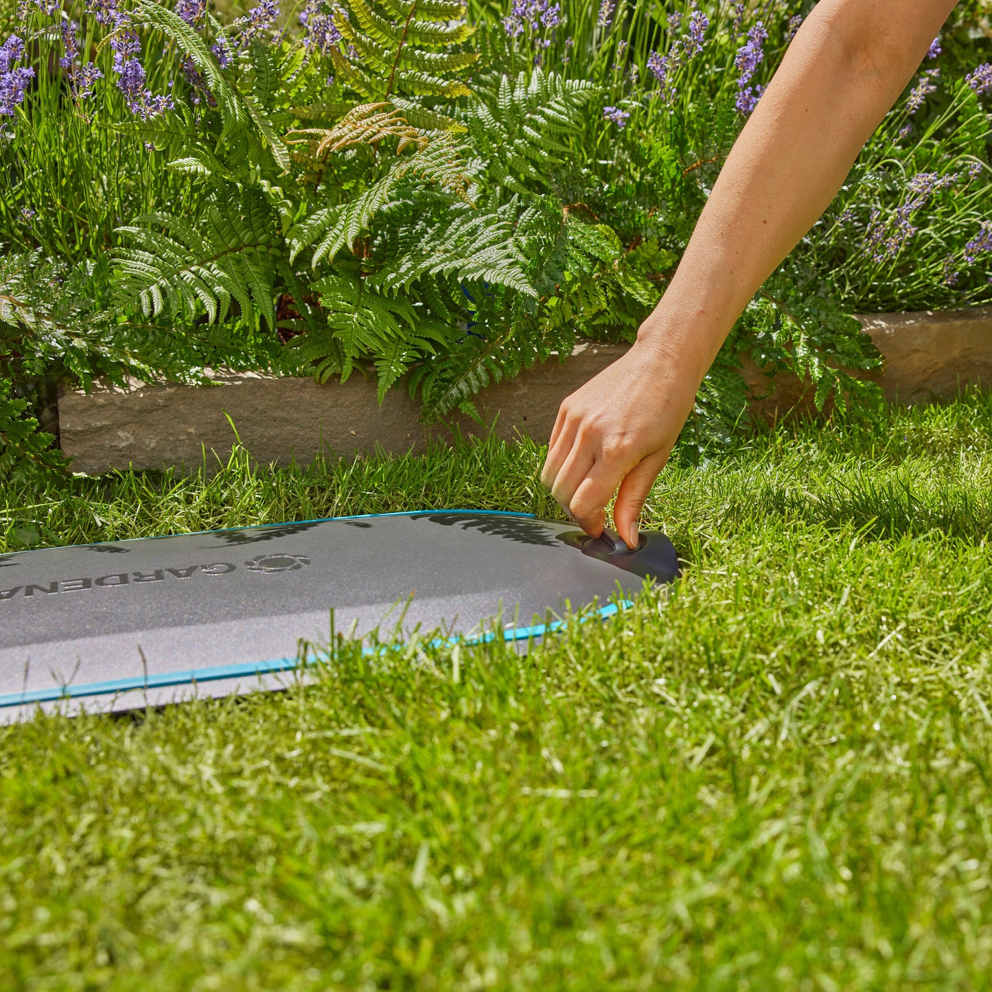 GARDENA undercover slangenbox rollup m, 20 meter slanghaspel (zwart turquoise)